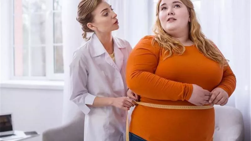 كورونا تقتل أصحاب الوزن الزائد.. حقيقة أم شائعة