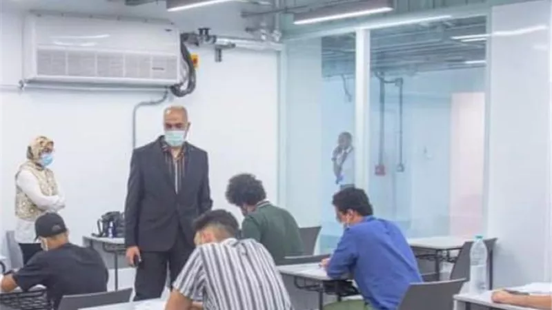 بالصور .. شاهد لجان امتحانات الفصل الدراسي الأول بالجامعة المصرية اليابانية