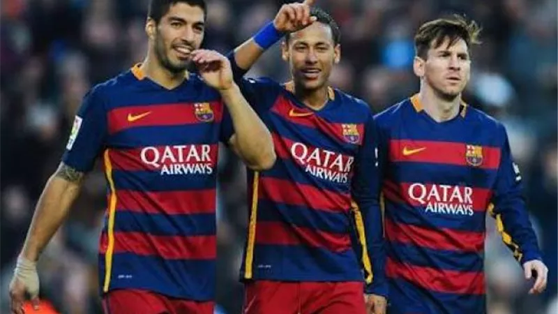 بعد رحيل الثنائي من صفوف برشلونة.. 4 أسباب تدفع باريس سان جيرمان لشراء ميسي وسواريز