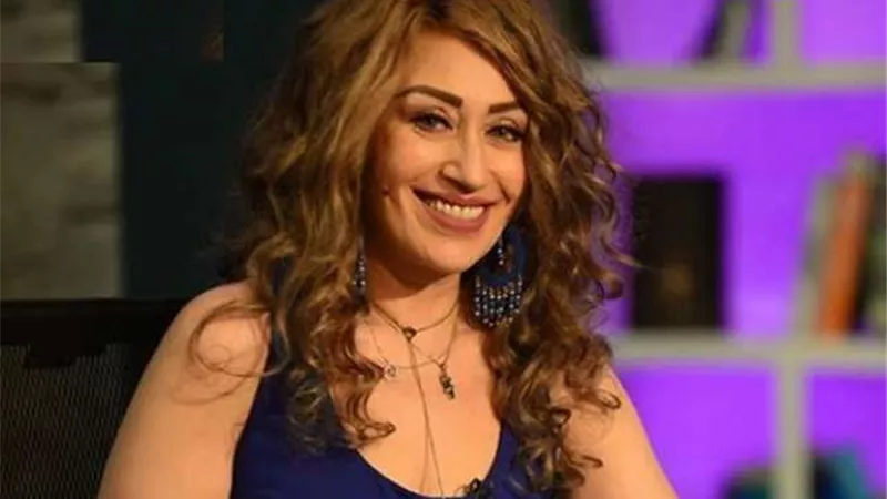 إيناس مكى: لا يوجد مقارنة بين شخصيتى فى فيلم ”سمكة واربع قروش” ومنى زكى في ”أصحاب ولا أعز”