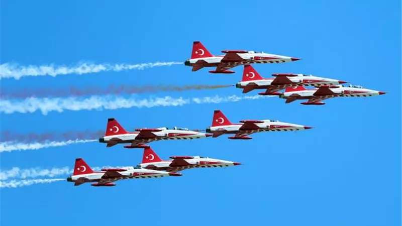 الطائرات التركية تعاود قصف إقليم كردستان العراق