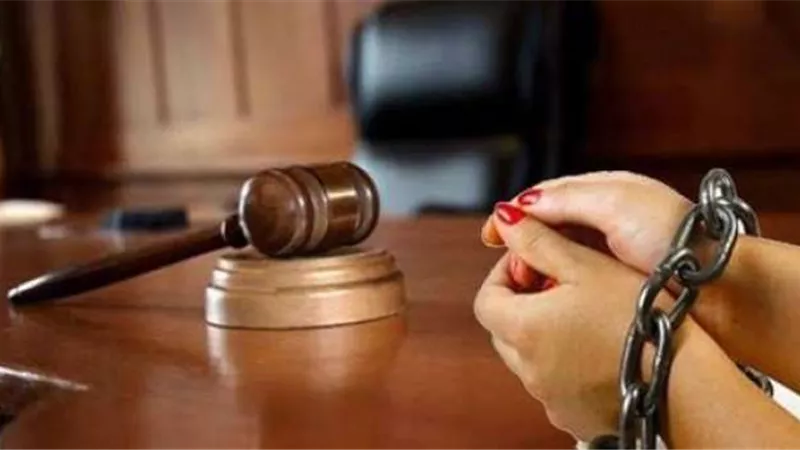 اختلاس واستغلال نفوذ.. تفاصيل حبس وزيرة سابقة 5 سنوات