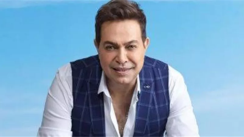 حكيم يستعد لطرح ”صحاب أونطة”