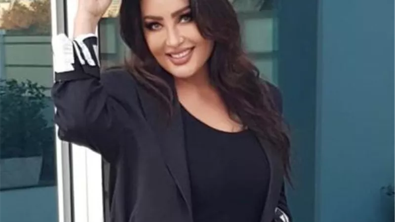 لطيفة تدعم أطفال ذوى الاحتياجات الخاصة بأغانى مختلفة لها