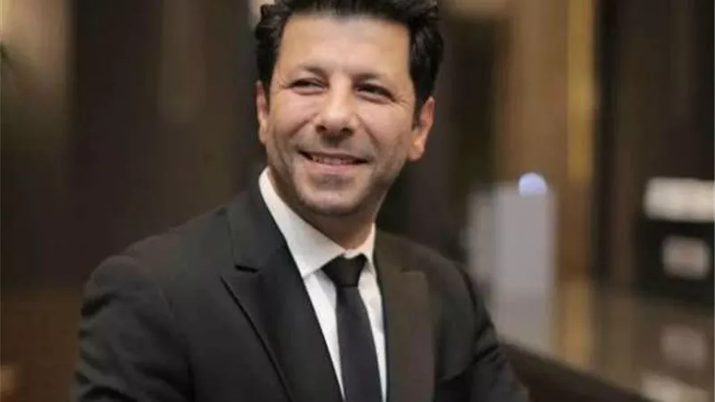 إياد نصار يستكمل تصوير دوره في مسلسل ”قانون العمل”