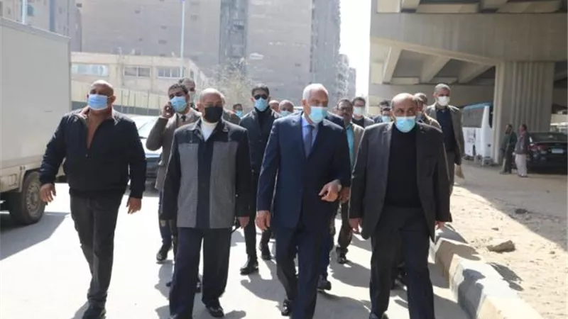 صور وفيديو.. محافظ الجيزة يعلن أنباء سارة بشأن محور الفريق كمال عامر
