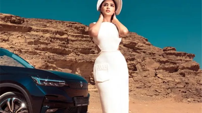 مى عمر تتألق بالأبيض فى أحدث جلسة تصوير