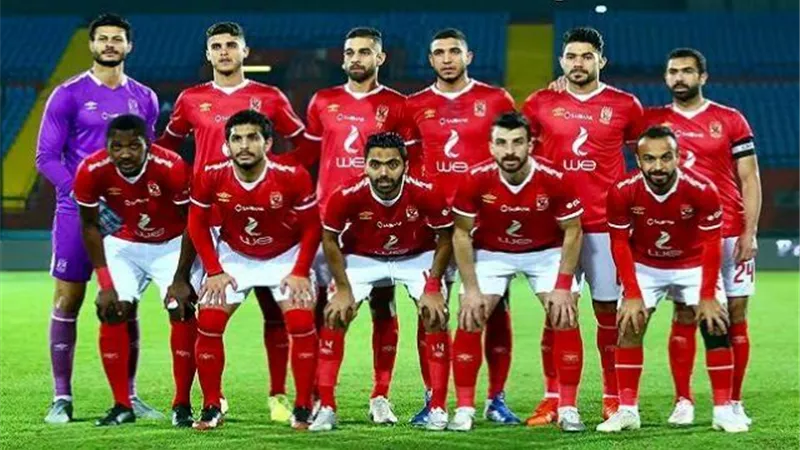 بادجي ومروان محسن يقودان هجوم الأهلي أمام المصري