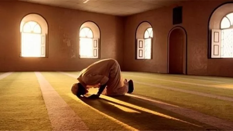 أوصي بها النبي .. أدعية تعينك علي قضاء الدين