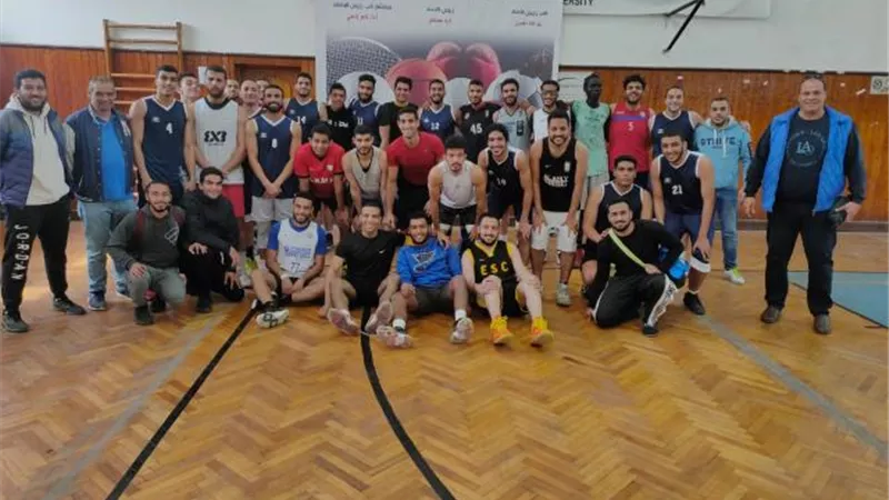 تقدم منتخبى الكرة الطائرة وكرة السلة لجامعة عين شمس بدورة الجامعات المصرية 49