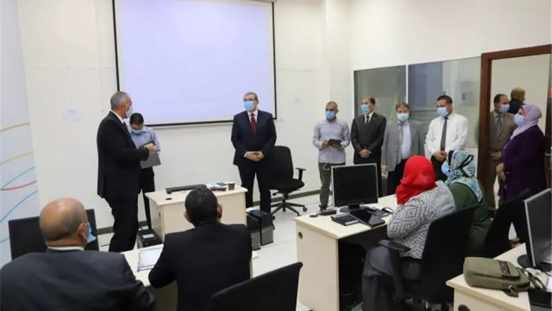شاهد .. خطة عمل «القوي العاملة» لحصر 60 ألف عامل غير منتظم بمدينة العلمين