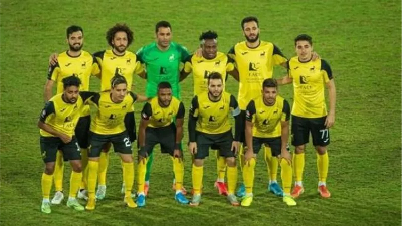 هدف وحالة طرد.. وادي دجلة يتقدم على نادي مصر في الشوط الأول