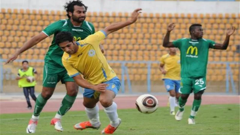 الاتحاد يتقدم على الإسماعيلي بهدفين لهدف في الشوط الأول