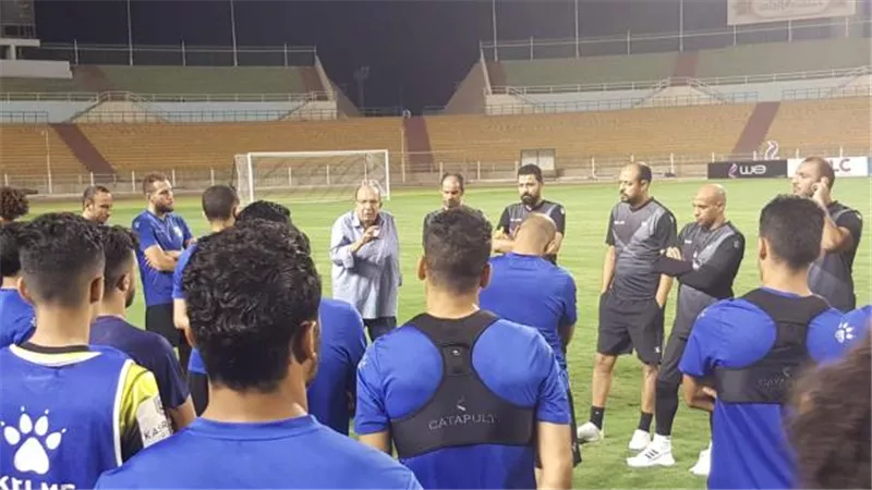 محمد عادل يطالب لاعبي المقاولون بالفوز على المصري لمواصلة المنافسة على مركز متقدم