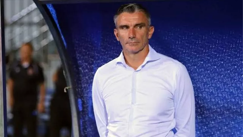 محمد فاروق: 20 مليون جنيه تحسم انتقال كريم طارق للزمالك.. وكارتيرون يطالب بسرعة التعاقد مع دونجا.. والأهلي يرفض رحيل أجايي
