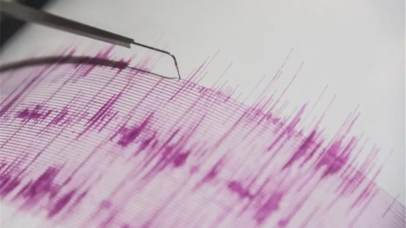 زلزال بقوة 6.9 درجات يضرب جزيرة سومطرة الإندونيسية