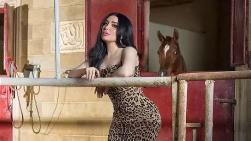 عبير صبرى تحتفل بعيد ميلادها: ربنا يبعتلي أيام حلوة و يريح بالي