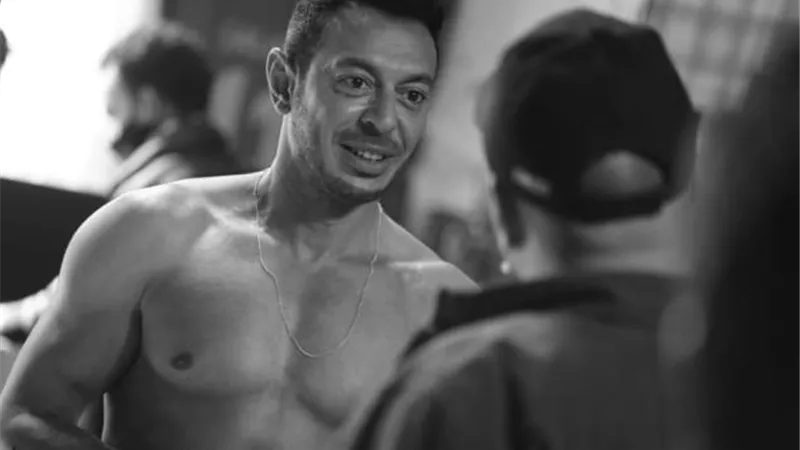 مصطفى شعبان من كواليس مسلسل ”دايما عامر ”