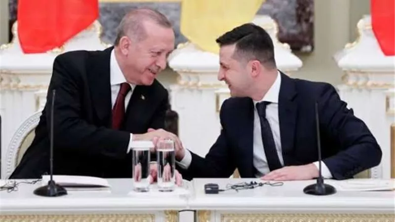 أردوغان يتوسط لحل أزمة روسيا وأوكرانيا