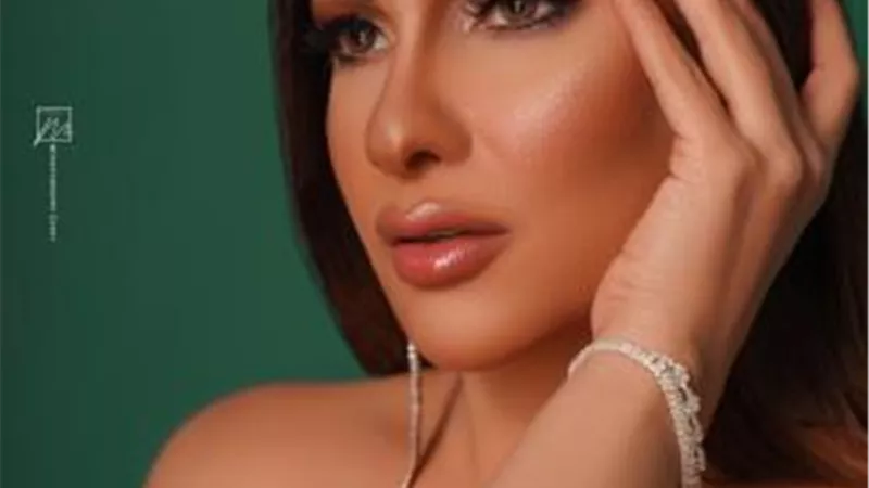 سمر جابر تستعرض جمالها بإطلالة ساحرة فى أحدث جلسة تصوير