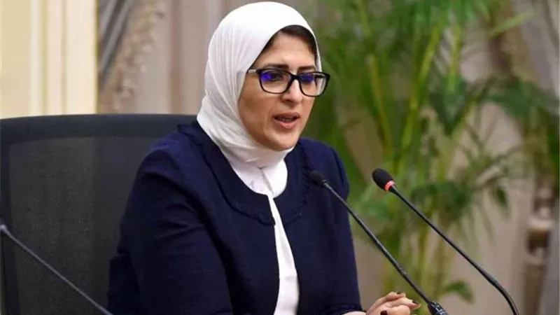 عاجل.. وزيرة الصحة تكشف حقيقة تحور فيروس كورونا ومهاجمته للجهاز الهضمي