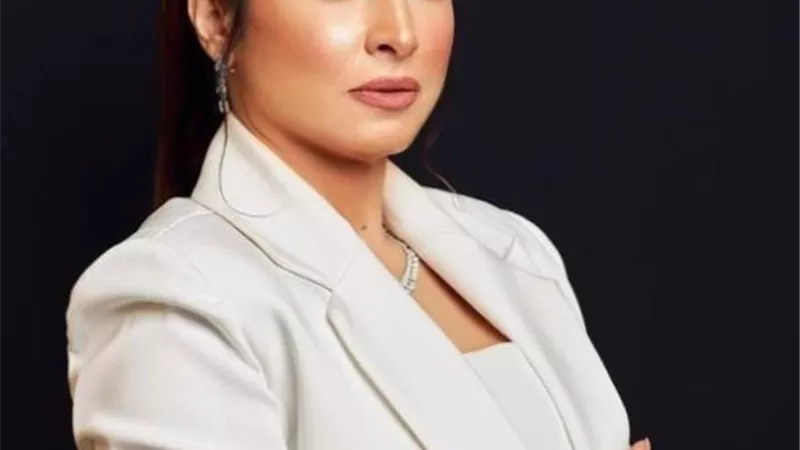 دور مركب من روجينا ومشهد صامت من رؤوف عبد العزيز في التيزر الثاني لمسلسل ”انحراف”