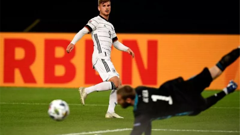 تيمو فيرنر يسجل الهدف الأول لمنتخب ألمانيا في شباك دي خيا