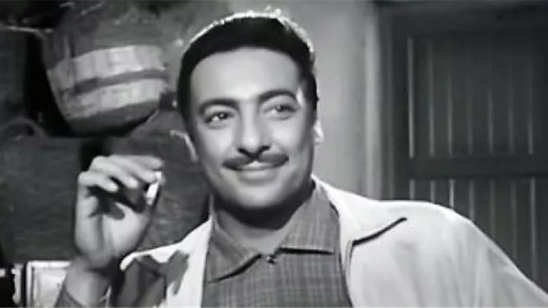 دخل التمثيل بـ«خناقة».. كأس الويسكي الذي أفقد رشدي أباظة بطولة الفيلم العالمي «لورانس العرب»