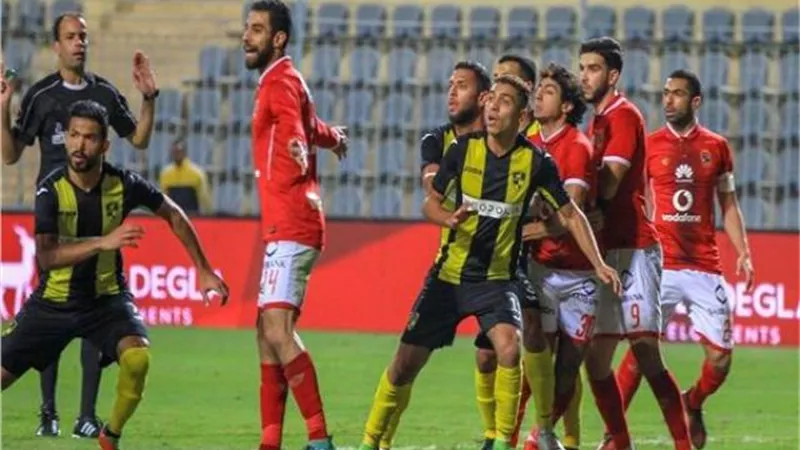 الأهلي ودجلة يصلان استاد القاهرة