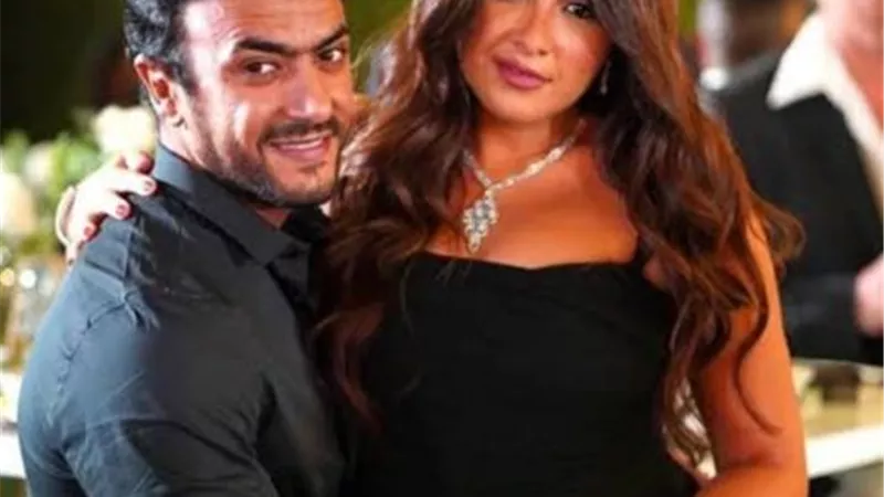 أحمد العوضي بـ”لوك” مميز فى كواليس فيلم ”البلدوزر”