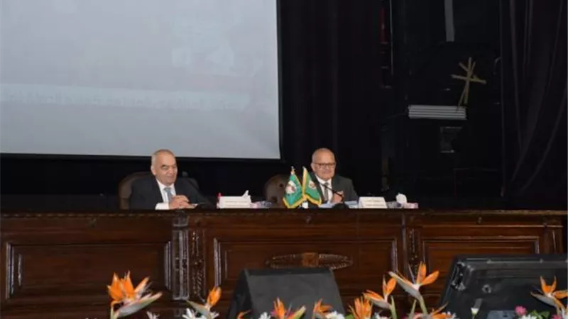 بالصور والفيديو .. احتفالية كبرى بجامعة القاهرة لتكريم المرأة بالتعاون مع هيئة قضايا الدولة