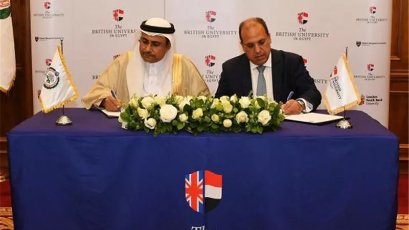 توقيع مذكرة تفاهم بين الجامعة البريطانية في مصر والبرلمان العربي .. تفاصيل