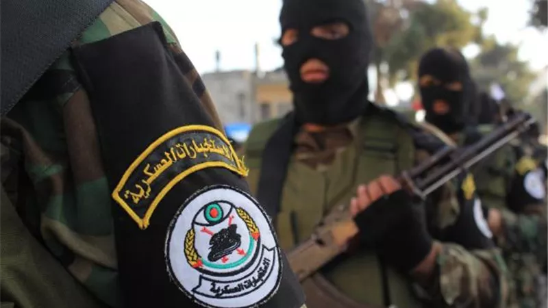 الاستخبارات العراقية تلقي القبض على 21 مطلوبا بينهم 3 إرهابيين
