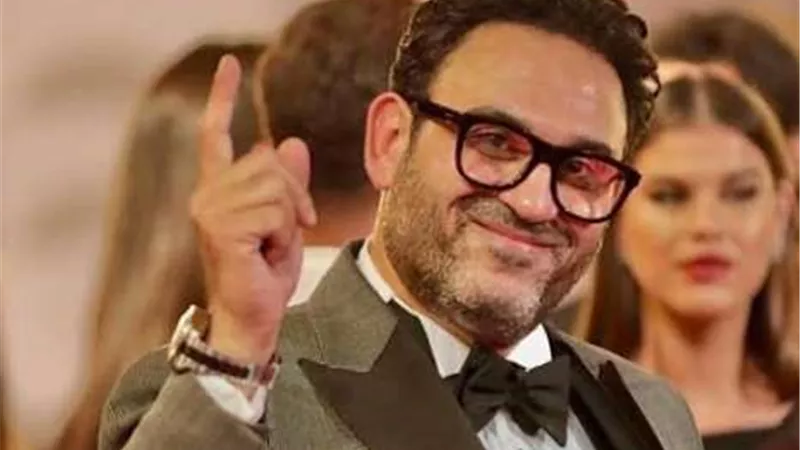 أكرم حسنى يتحدث عن كواليس مسلسل ”مكتوب عليا” فى  ”نجوم رمضان أقربلك” مع إنجى على