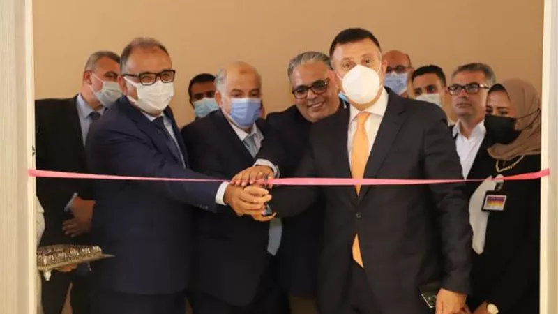 بالصور .. رئيس جامعة عين شمس يفتتح استراحة أعضاء هيئة التدريس بالمستشفى التخصصي