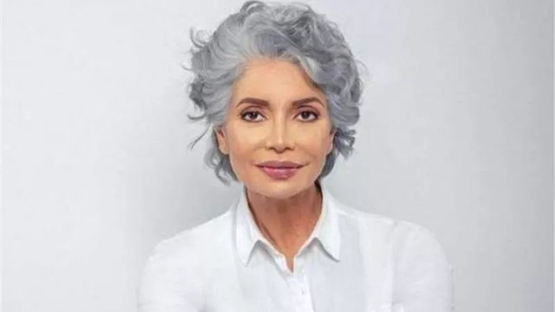 سوسن بدر تعترف: ارفض الأدوار الجريئة ولم أعتذر عن مسلسل ”الملك” وترد علي تحريم الفن