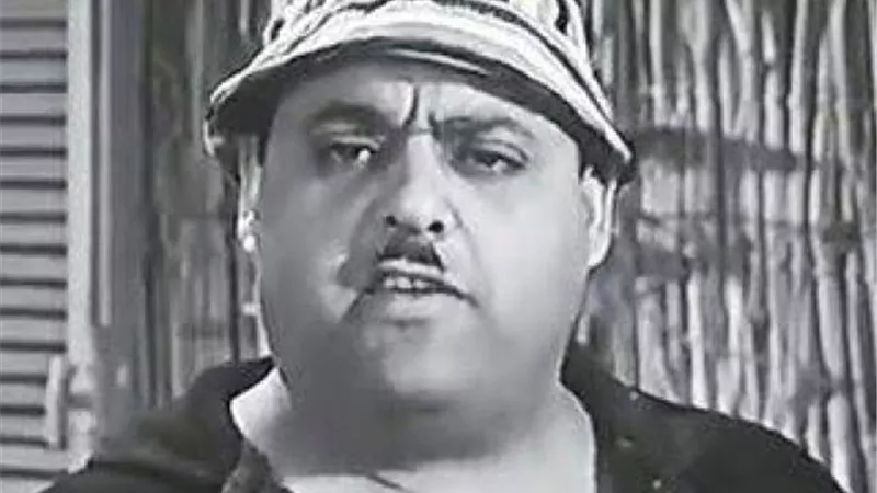 آجري عملية لكي يتزوج .. وهرب من الموت ثلاث مرات..  وتوفي بعد  سقوطه  من علي السرير.. حكايات مأساوية في حياة” لطفي عبد الحميد” بطل فرقة ”ساعة لقلبك”
