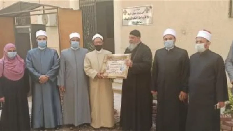 وعاظ الأزهر يزورون كنيسة القديس يوسف بالبحر الأحمر