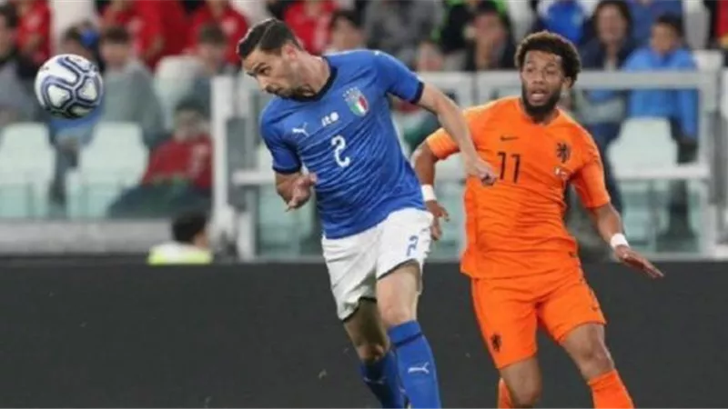 دوري الأمم الأوروبية.. تعادل سلبي بين إيطاليا وهولندا بعد 15 دقيقة
