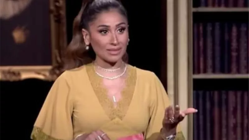 دينا الشربيني تكشف عن رغبتها في اجراء عملية تجميل في أنفها
