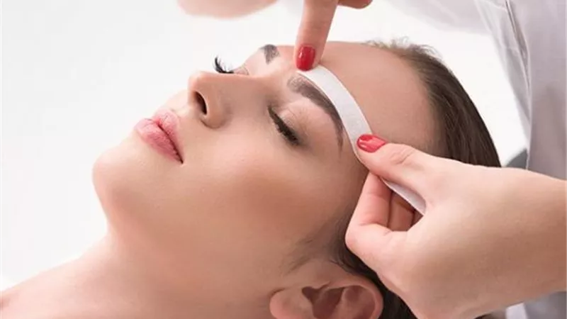 «من غير متتألمي».. أسهل الحيل السحرية لإزالة شعر الوجه