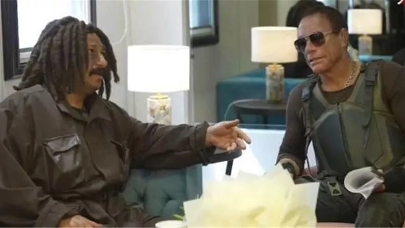 محمد ثروت يعبر عن سعادته بلقاء فاندام فى ”رامز موفى ستار”