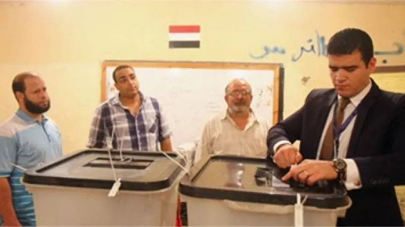 اللجان تغلق أبوابها في نهاية اليوم الأول من إعادة انتخابات الشيوخ