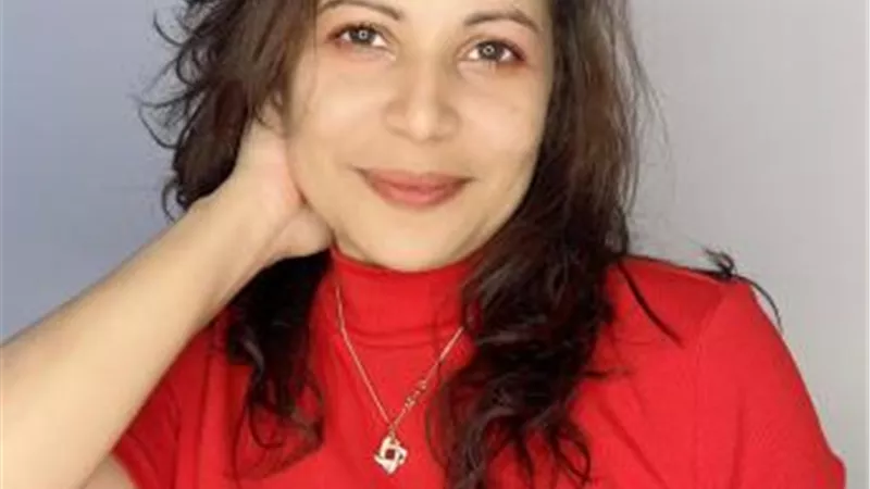سارة ريس تواجه أحمد حلمى فى فيلم ”واحد تاني” بعيد الفطر المبارك