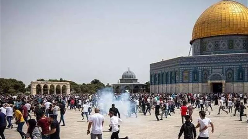 إسرائيل تمنع رفع الأذان في الحرم الإبراهيمي