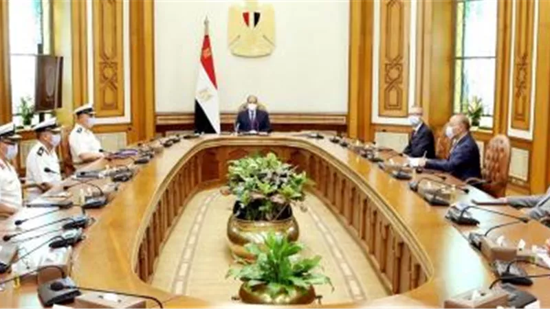 عاجل.. السيسي يستقبل قائد القوات البحرية.. اعرف السبب