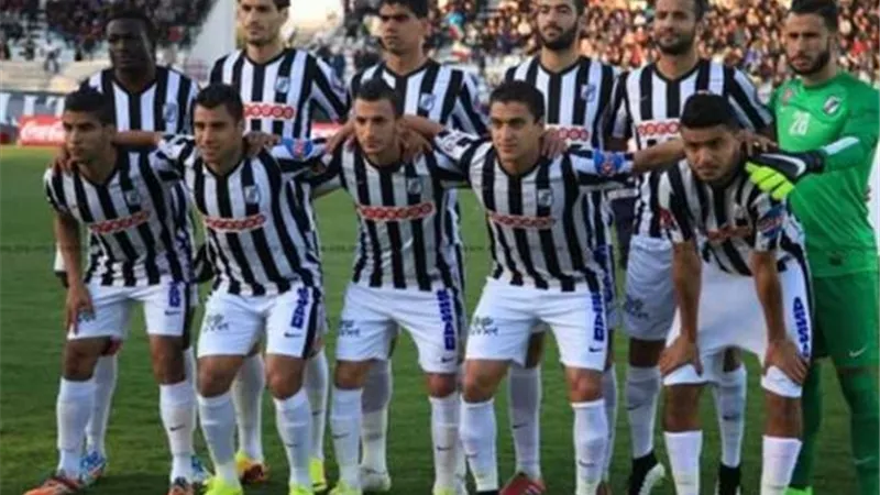 الصفاقسي يهزم الأفريقي بهدف في قمة الدوري التونسي