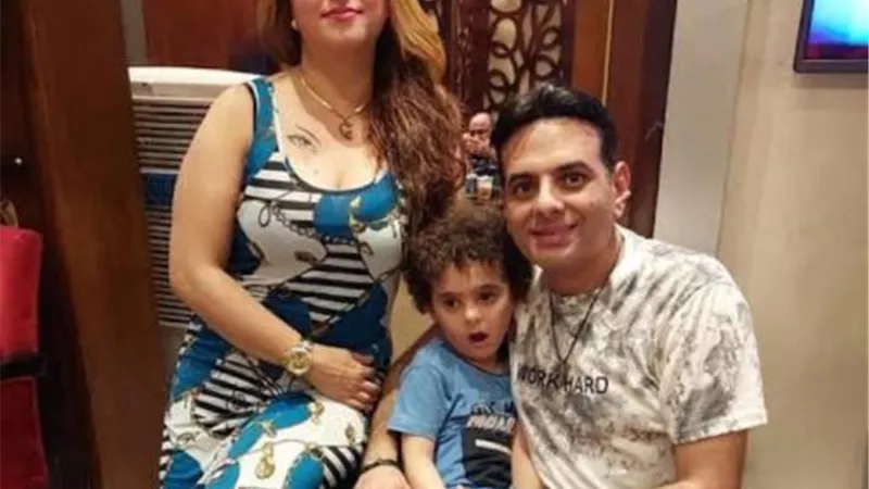انفصال عايدة غنيم عن زوجها السيناريست أحمد عاشور