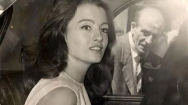 القذافي ساعد في القبض عليها.. القصة الحقيقية لبطلة فيلم «الصعود إلى الهاوية».. ولهذا السبب رفض السادات طلب أمريكا بالعفو عنها