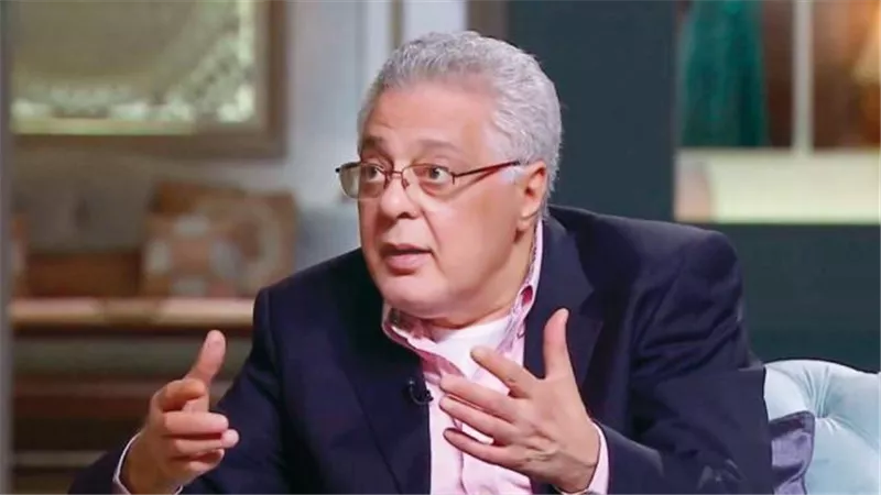 توفيق عبد الحميد يكشف عن حكمة والدته له